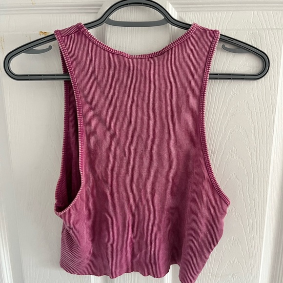 Cropped tank top - Picture 2 of 3